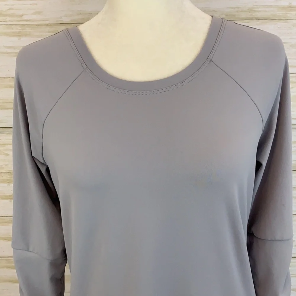 Fabletics Workout Top - Picture 2 of 8